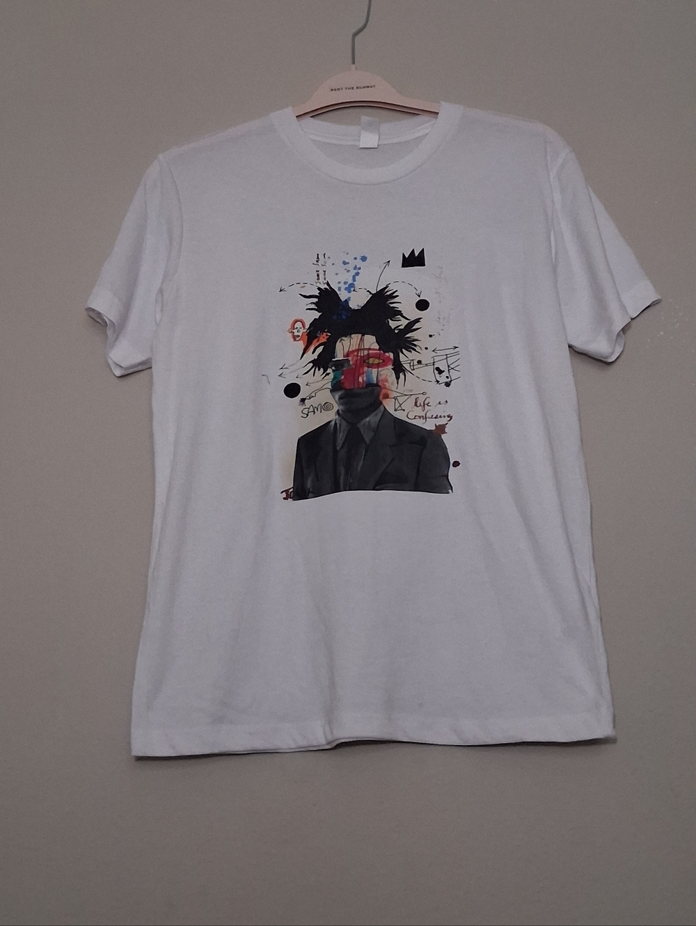 White Graphic Short-Sleeve Men’s T-Shirt with Abstract Portrait